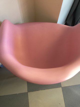 Silla Nórdica Rosa Plástico y Madera