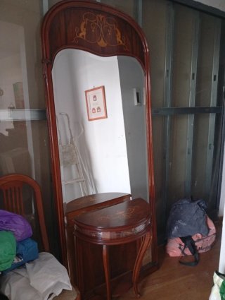 Entradita de madera con espejo