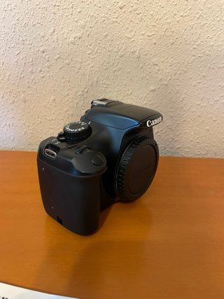 Canon EOS 1100D Cámara