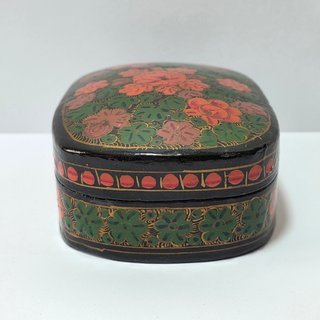 Scatola Vintage in Cartapesta del Kashmir Laccata