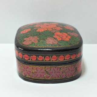 Scatola Vintage in Cartapesta del Kashmir Laccata