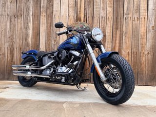 Harley Davidson Softail Slim Azul