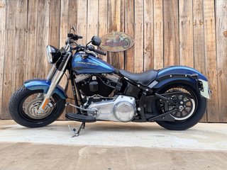 Harley Davidson Softail Slim Azul