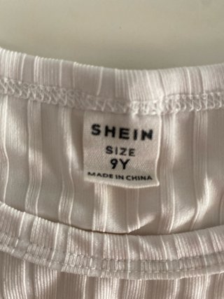 Top niña SHEIN blanco cruzado