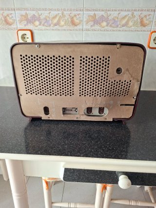 Radio Antigua Philips Marrón