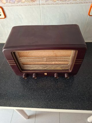 Radio Antigua Philips Marrón