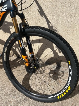 Berria Bravo 9 Carbono 29 2019