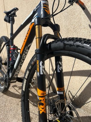 Berria Bravo 9 Carbono 29 2019