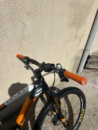 Berria Bravo 9 Carbono 29 2019