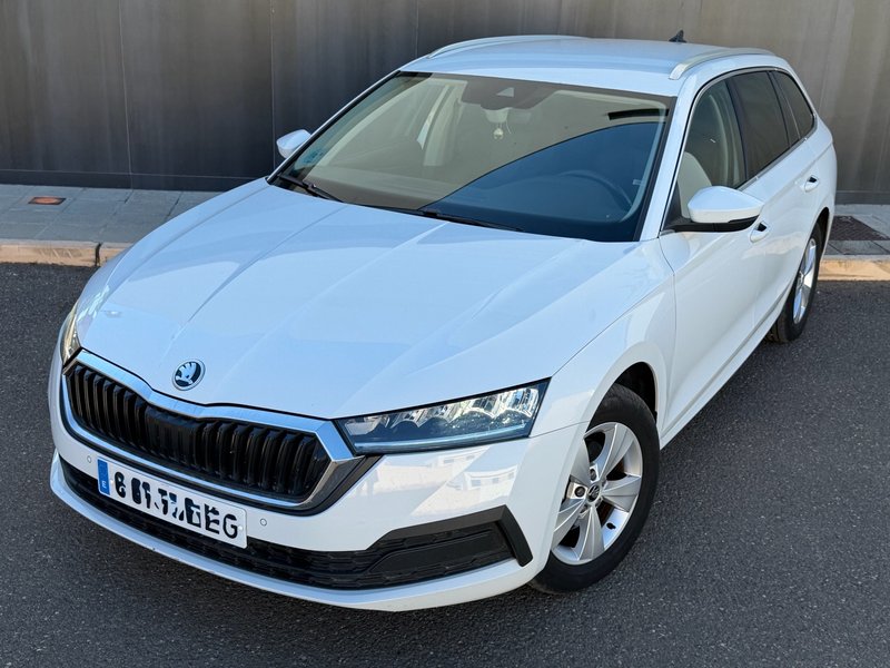 Škoda Octavia 2022, foto 2