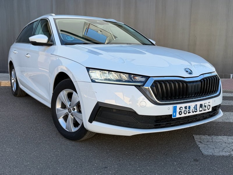 Škoda Octavia 2022, foto 4