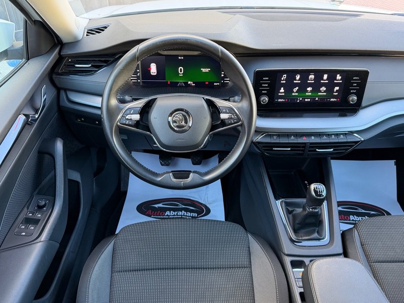 Škoda Octavia 2022, foto 8