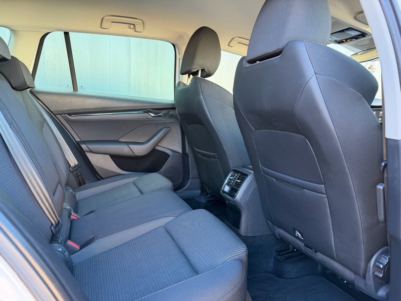 Škoda Octavia 2022, foto 14