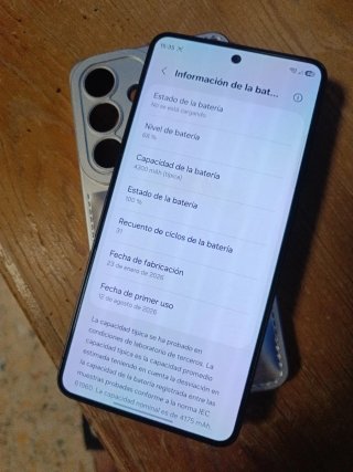 Samsung S26 Negro/Plateado