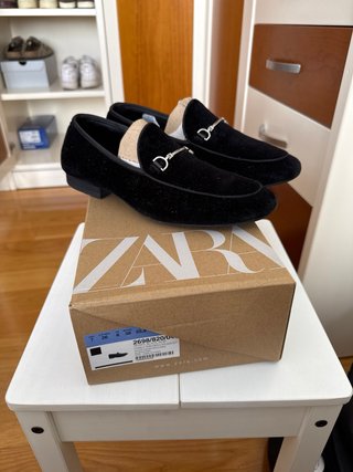 Mocasines de vestir negros con hebilla