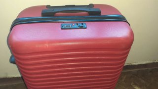 Maleta MS Roja 64x40x24 cm bastante cuidada.ver