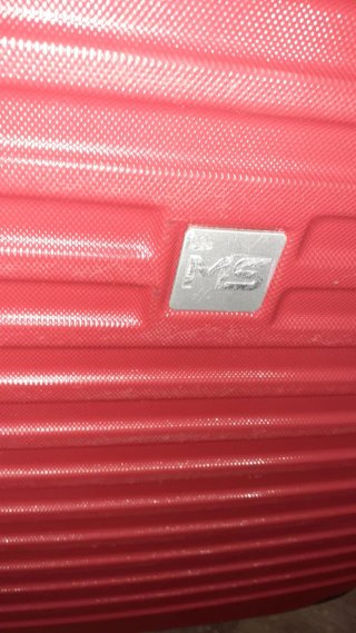 Maleta MS Roja 64x40x24 cm bastante cuidada.ver