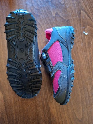 Zapatillas montaña niño/niña Talla 33