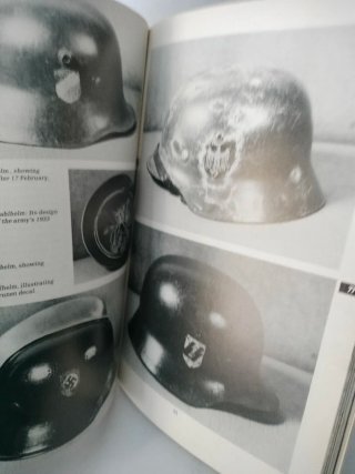 Libro Third Reich Militaria da Collezione