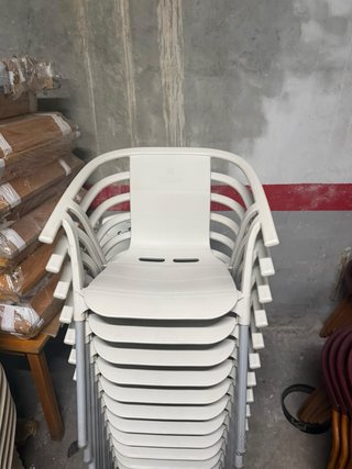Sillas de terraza Alhambra blancas cada una 10€