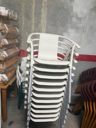 Sillas de terraza Alhambra blancas cada una 10€