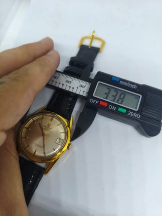 Reloj Universal Geneve Automático