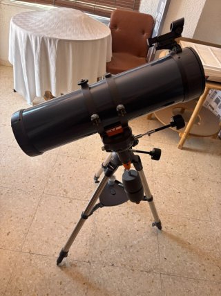 Telescopio Celestron AstroMaster 130 EQ