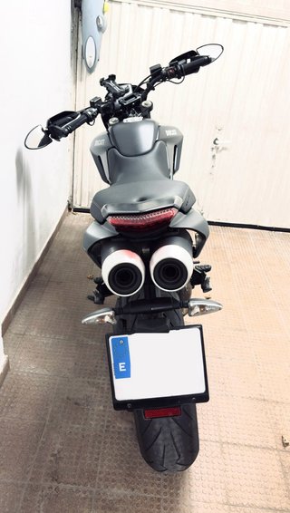 Ducati Hypermotard 796 Negra Matt A2 / A
