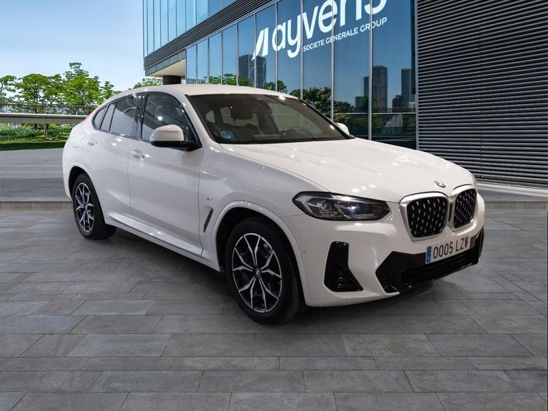 BMW X4 2022, foto 3