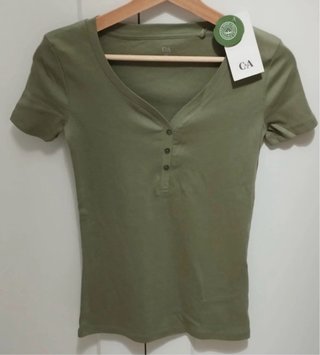Camiseta verde C&A mujer
