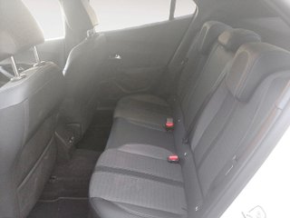 Peugeot 2008 BlueHDi 110 Allure Pack 81 kW (110 CV)