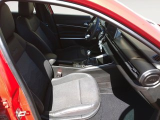 Jeep Avenger 1.2 G Altitude 74 kW (100 CV)
