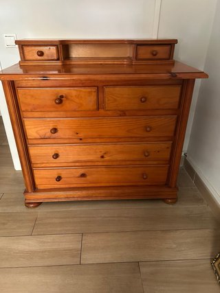Mueble taquillon de madera con joyero