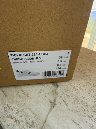Scarpe Lacoste bianche con dettagli verdi