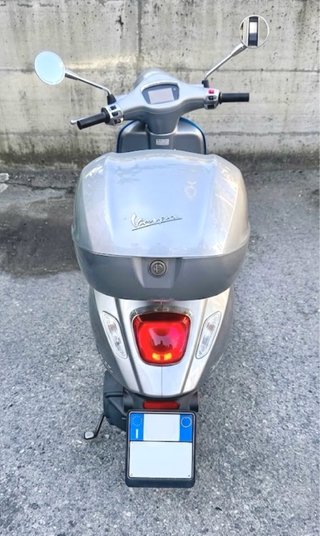 Vespa Elettrica 70 km/h 2021 - Genova
