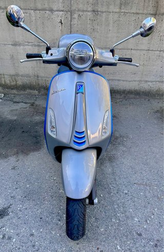 Vespa Elettrica 70 km/h 2021 - Genova