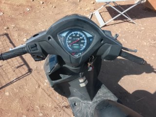 Suzuki Address 125cc Scooter Gris Plata