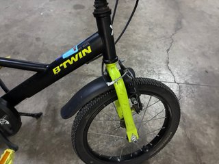 Bicicleta infantil Btwin negra y verde