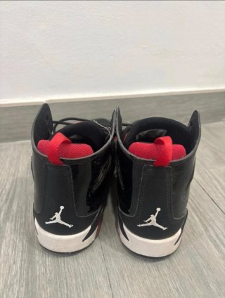 Jordan Flight Club '91 Negro/Rojo