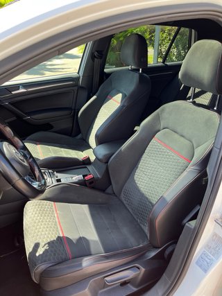 Volkswagen Golf GTI Performance 7.5 2019