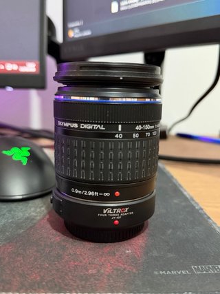 Cámara Lumix G7 con objetivos