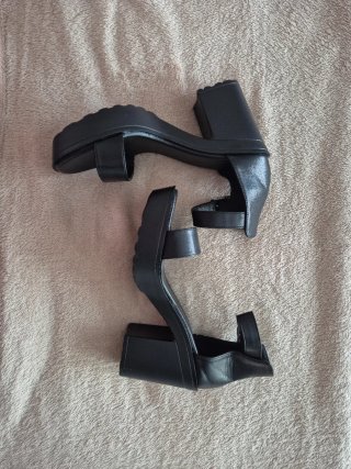 Sandalias Negras Tacón Alto Talla 39