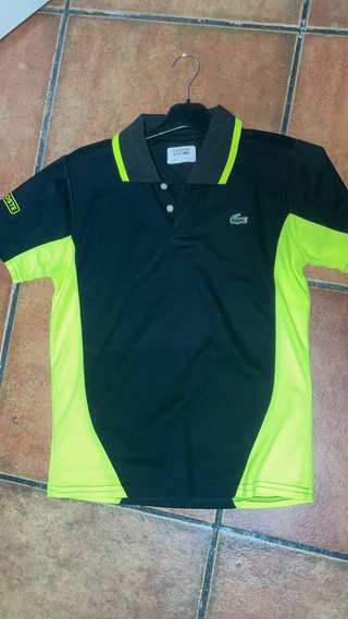 Polo Lacoste Negro y Verde Neón
