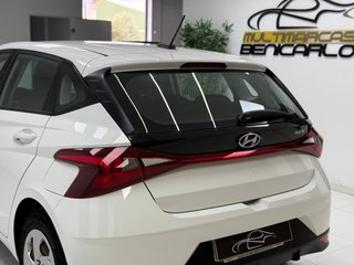HYUNDAI i20 TGDI Essence 48V desde 185€/mes*