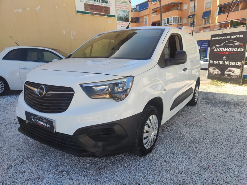 Opel Combo 2020, foto 2