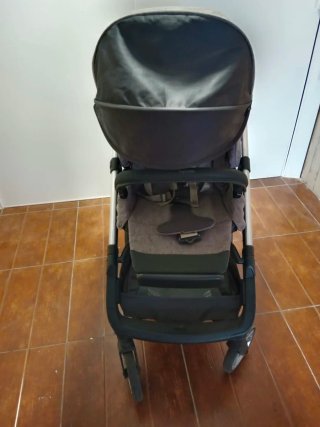 Carro Inglesina Aptica + Capazo + Maxicosi