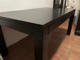 Mesa comedor y 8 sillas de madera maciza