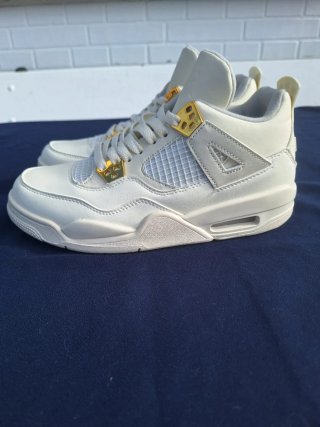 Zapatillas Jordan J4 Blanco Dorado Talla 40