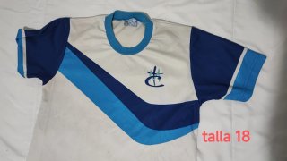 Talla 20 y talla 18 -Camiseta deportiva  Maremolas