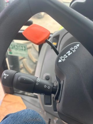 Tractor Claas Axos 230 Estándar